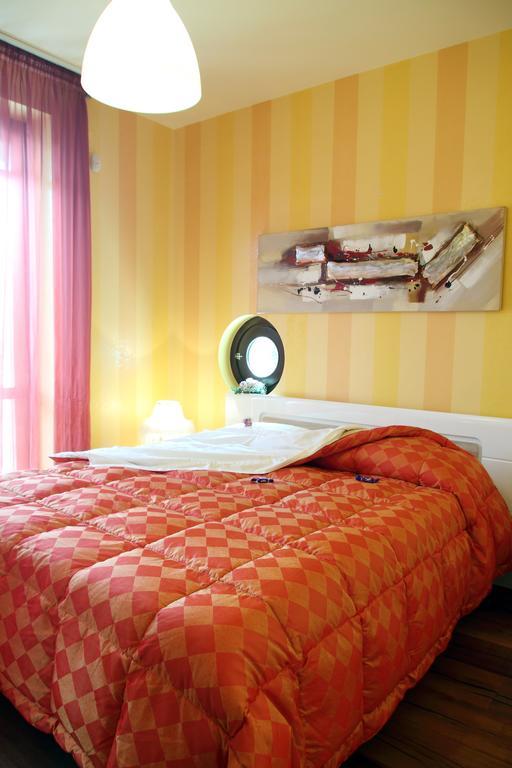 B&B Villa Il Sughero Monopoli Rum bild